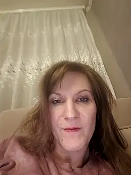 Snapshot of AnnieNet chatting on May 1, 2026, 7:51 pm AnnieNet online show from May 1, 2026, 7:51 pm