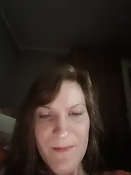 Snapshot of AnnieNet chatting on May 25, 2026, 9:10 pm AnnieNet online show from May 25, 2026, 9:10 pm