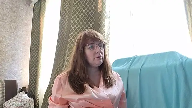 Snapshot of Miss_SandraX chatting on June 2, 2026, 3:58 pm Miss SandraX online show from June 2, 2026, 3:58 pm