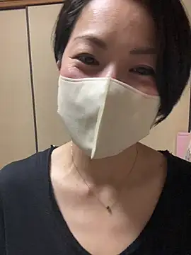 Snapshot of rin2432 chatting on April 28, 2026, 2:22 pm rin2432 online show from April 28, 2026, 2:22 pm