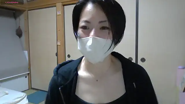 Snapshot of rin2432 chatting on May 7, 2026, 2:33 pm rin2432 online show from May 7, 2026, 2:33 pm