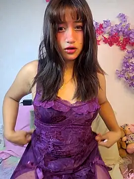 LunaaMarshmallow online show from May 22, 2026, 3:02 am