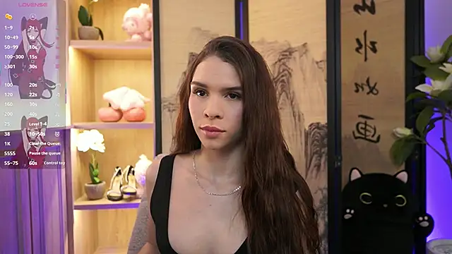 AlinaBennet  online show from June 30, 2026, 12:06 pm