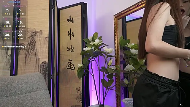 AlinaBennet  online show from July 28, 2026, 12:48 pm