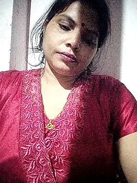 Bebonew1 online show from April 29, 2026, 2:32 pm