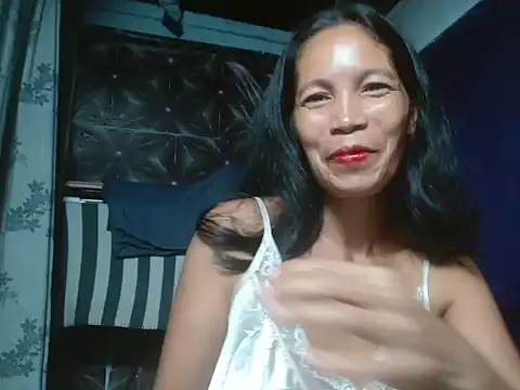 Snapshot of Honeychel chatting on May 24, 2026, 8:58 pm Honeychel online show from May 24, 2026, 8:58 pm