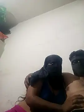 Snapshot of Hot_sexygirl_1244 chatting on April 16, 2026, 8:09 pm Hot sexygirl 1244 online show from April 16, 2026, 8:09 pm