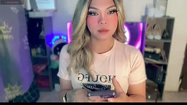 hannaBaby lisyos11 online show from June 28, 2026, 8:59 pm