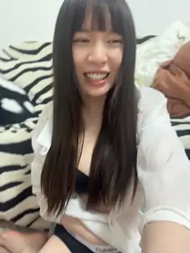 Snapshot of nide-baby chatting on May 26, 2026, 2:24 pm nide-baby online show from May 26, 2026, 2:24 pm