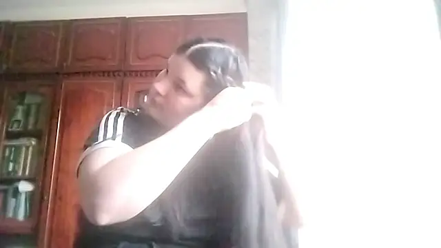 Snapshot of BeatriceMolands chatting on May 3, 2026, 4:57 pm BeatriceMolands online show from May 3, 2026, 4:57 pm