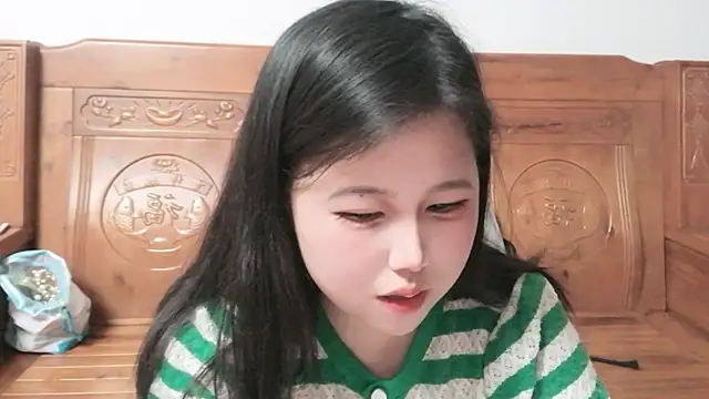 Snapshot of 66-hannah-66 chatting on April 25, 2026, 12:19 pm 66-hannah-66 online show from April 25, 2026, 12:19 pm