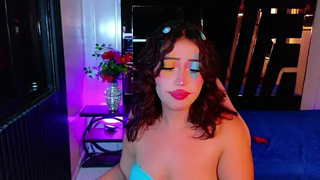 Snapshot of Karim_TheRouse chatting on May 3, 2026, 3:34 am Karim TheRouse online show from May 3, 2026, 3:34 am