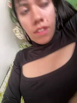 Snapshot of drea-an chatting on May 20, 2026, 6:03 pm drea-an online show from May 20, 2026, 6:03 pm