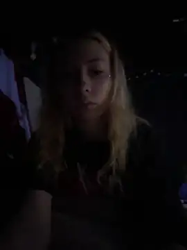 Spoilmedaddy732 online show from April 18, 2026, 12:53 pm