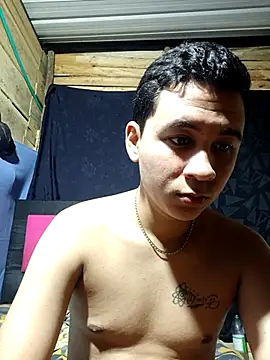 Snapshot of _Alicee_axel chatting on April 17, 2026, 9:12 am Alicee axel online show from April 17, 2026, 9:12 am