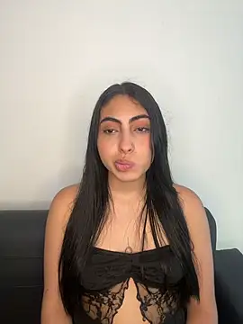 Lily Rush online show from April 17, 2026, 12:19 pm