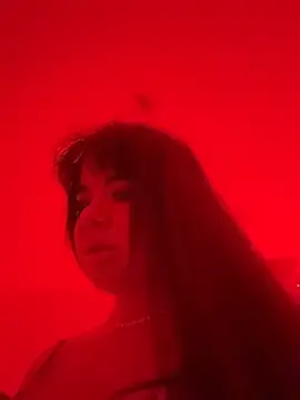 Snapshot of liina_gu chatting on May 19, 2026, 2:51 am liina gu online show from May 19, 2026, 2:51 am