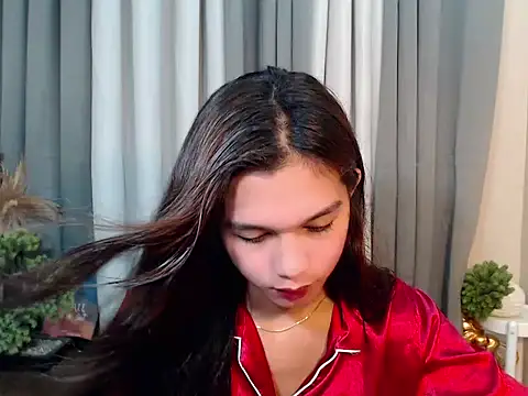Snapshot of marie_castro chatting on May 3, 2026, 4:57 pm marie castro online show from May 3, 2026, 4:57 pm