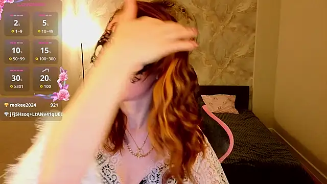 Snapshot of Margo_Kelly chatting on May 19, 2026, 1:56 am Margo Kelly online show from May 19, 2026, 1:56 am