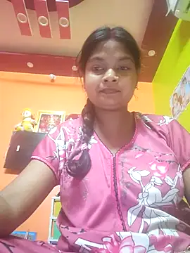 Snapshot of Simupaul001 chatting on May 10, 2026, 9:31 pm Simupaul001 online show from May 10, 2026, 9:31 pm