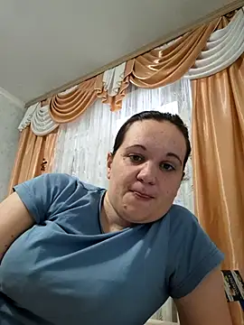 Snapshot of Jeanne_Cynthia chatting on June 1, 2026, 5:42 am Jeanne Cynthia online show from June 1, 2026, 5:42 am