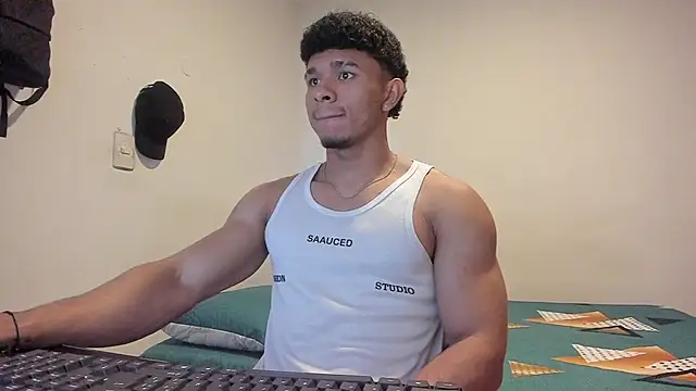 Jayden VanceJS online show from July 7, 2026, 3:53 am