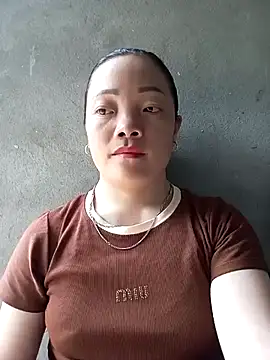 -Anann- online show from April 21, 2026, 5:58 am