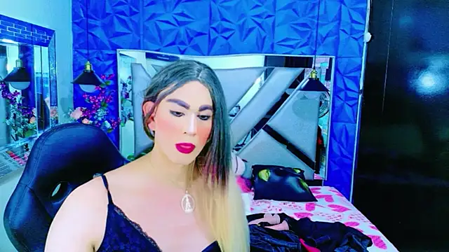 Nicolle Morrisx online show from May 7, 2026, 6:46 pm