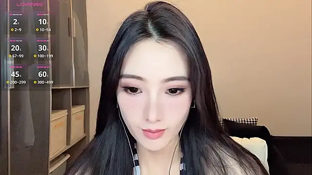 Xixi-mm online show from June 29, 2026, 1:11 pm
