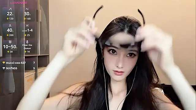Xixi-mm online show from July 4, 2026, 1:06 pm