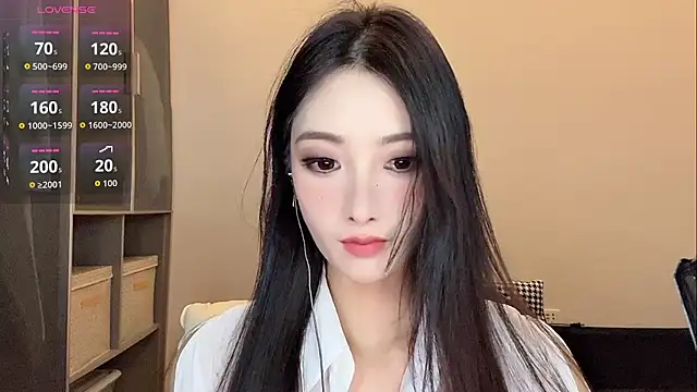 Xixi-mm online show from July 22, 2026, 2:31 pm