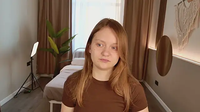 French Fry online show from June 12, 2026, 5:39 am