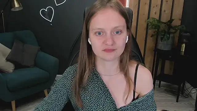 French Fry online show from July 15, 2026, 3:17 pm
