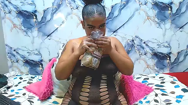 SativaXXX1 online show from July 23, 2026, 5:44 pm