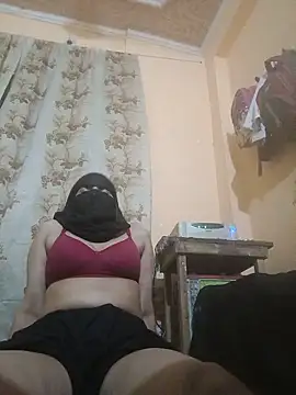 Snapshot of Couple-tina chatting on May 20, 2026, 6:36 pm Couple-tina online show from May 20, 2026, 6:36 pm