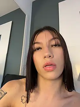 Maddison Foxxx online show from July 28, 2026, 12:48 pm