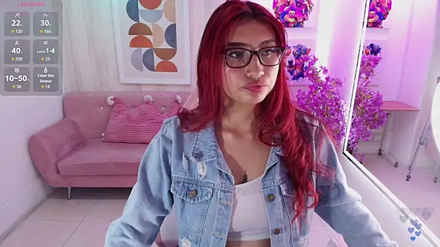 Sofi monroeee online show from June 6, 2026, 7:29 pm