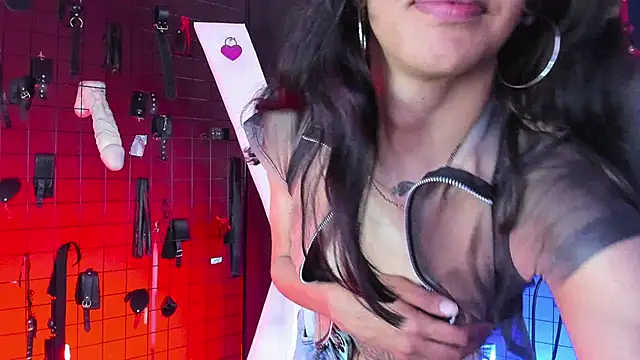 ms madycooper bdsm online show from April 21, 2026, 1:42 am