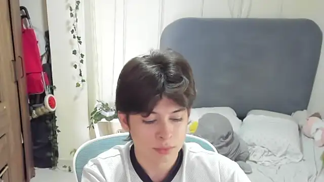Felixzyn online show from June 24, 2026, 7:35 pm