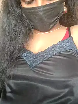 Snapshot of Tamil_Hot_Dharsha chatting on July 17, 2026, 6:42 am Tamil Hot Dharsha online show from July 17, 2026, 6:42 am