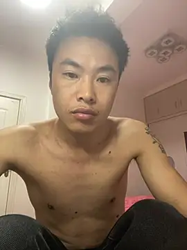 xiaowu888 online show from April 21, 2026, 1:39 pm