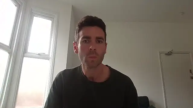 Snapshot of frenchbdmaninlondon chatting on June 1, 2026, 1:46 pm frenchbdmaninlondon online show from June 1, 2026, 1:46 pm