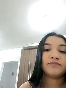 Snapshot of eline01 chatting on May 14, 2026, 3:57 am eline01 online show from May 14, 2026, 3:57 am