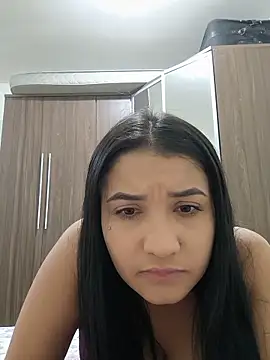 Snapshot of eline01 chatting on May 15, 2026, 12:56 pm eline01 online show from May 15, 2026, 12:56 pm