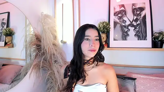 Nanami  online show from May 7, 2026, 1:16 pm