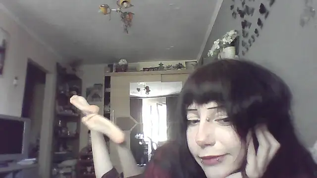 Snapshot of ChargedReign chatting on May 16, 2026, 10:36 am ChargedReign online show from May 16, 2026, 10:36 am