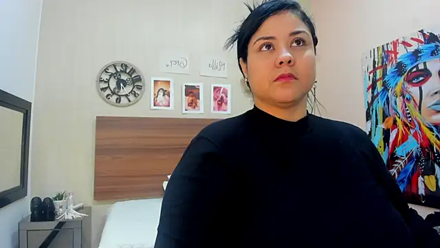 MillaGrey online show from June 2, 2026, 11:45 am