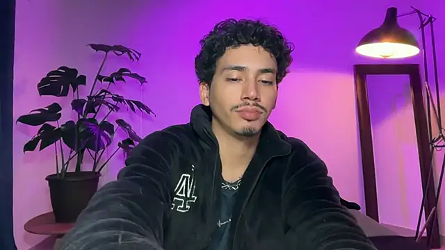 Noah and Steven online show from July 2, 2026, 3:18 pm
