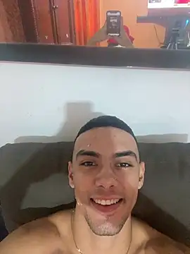 Teo Rave online show from June 2, 2026, 6:43 pm