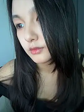 dearBeibeii online show from July 21, 2026, 2:58 am